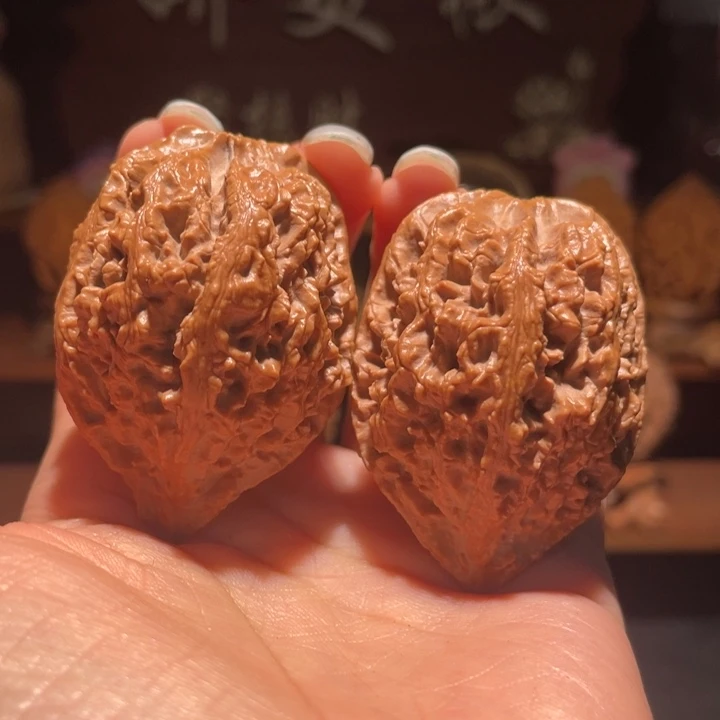 文玩核桃把件娇美楸60