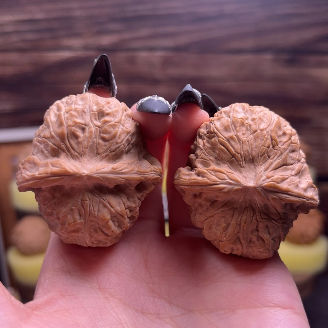 吊坠桃核南瓜墩闪78