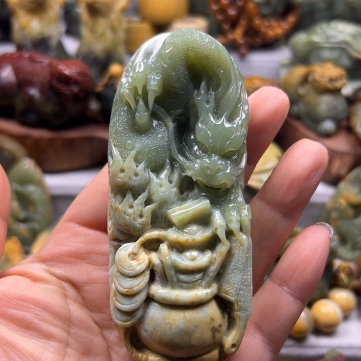 岫岩河磨玉（透闪石质玉）未镶嵌把件