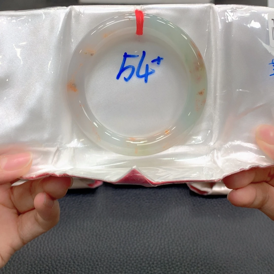 翡翠未镶嵌手镯翡翠