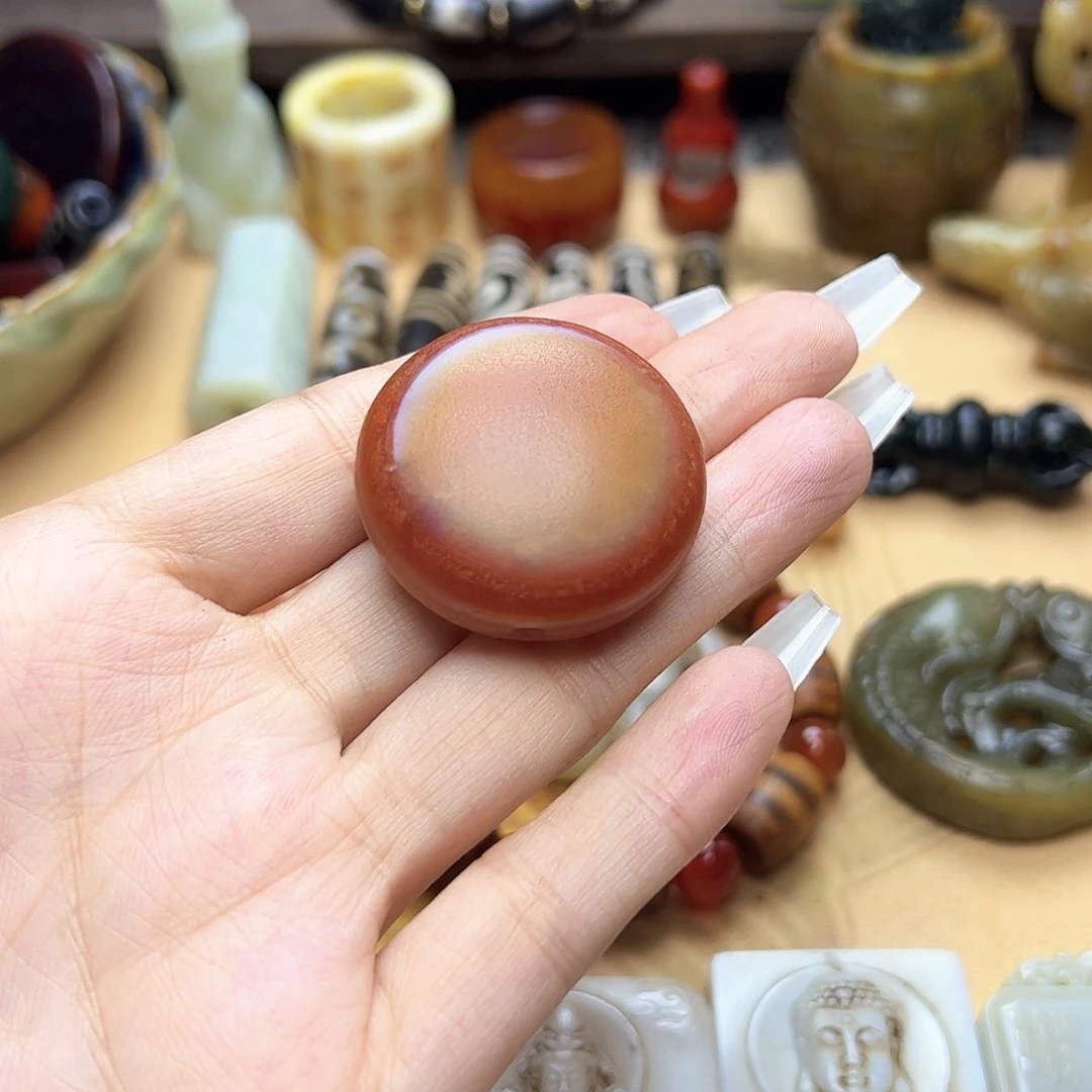 蝉***宝蛇纹石玉未镶嵌颈饰