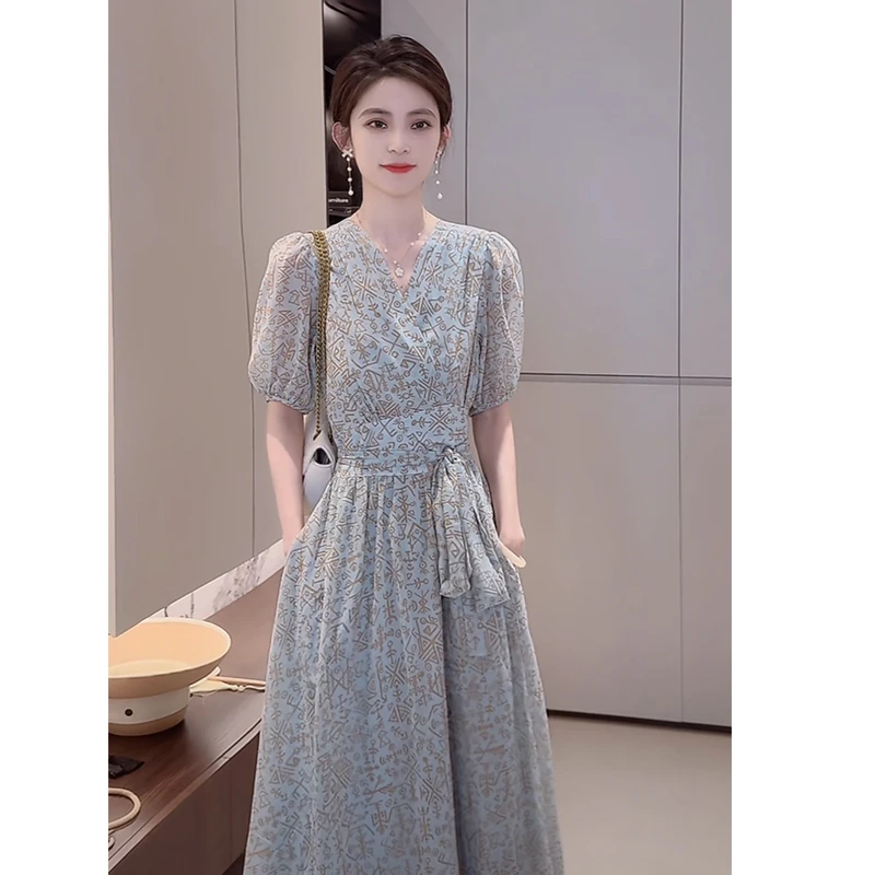 YB-2025年新品童真童趣字母碎花V领连衣裙收腰显瘦长裙夏季