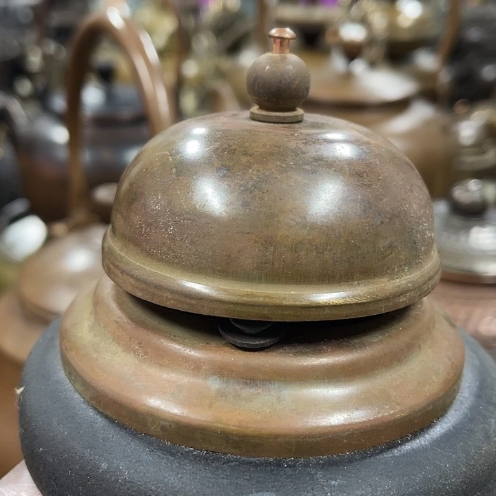 铜器铭文碎片时间的流逝，