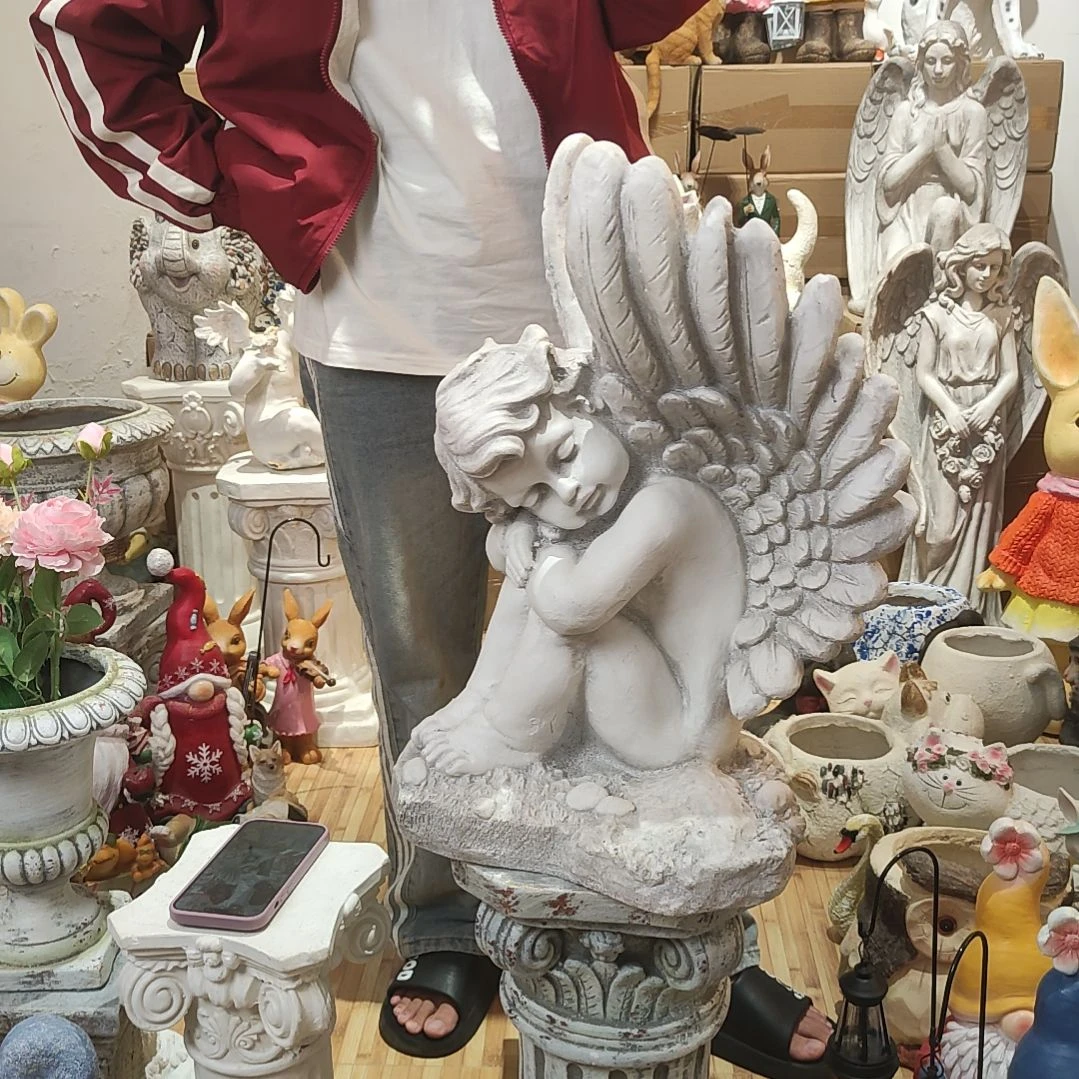 合成树脂睡姿天使