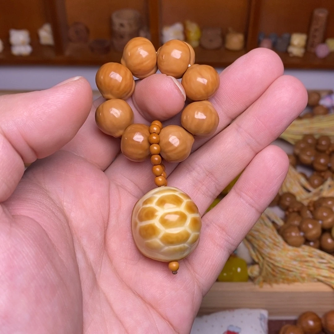 吊坠猴头核桃全品屁桃手捻➕大富甲