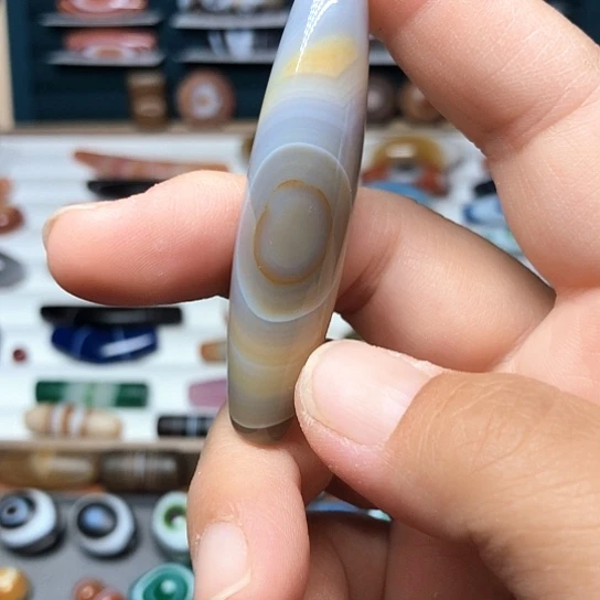 未镶嵌颈饰玛瑙/玉髓