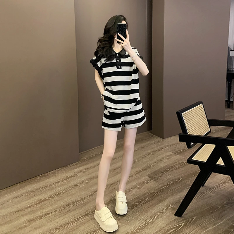 多巴胺风格衣服条纹短袖短裤套装女夏季新款宽松休闲运动两件套