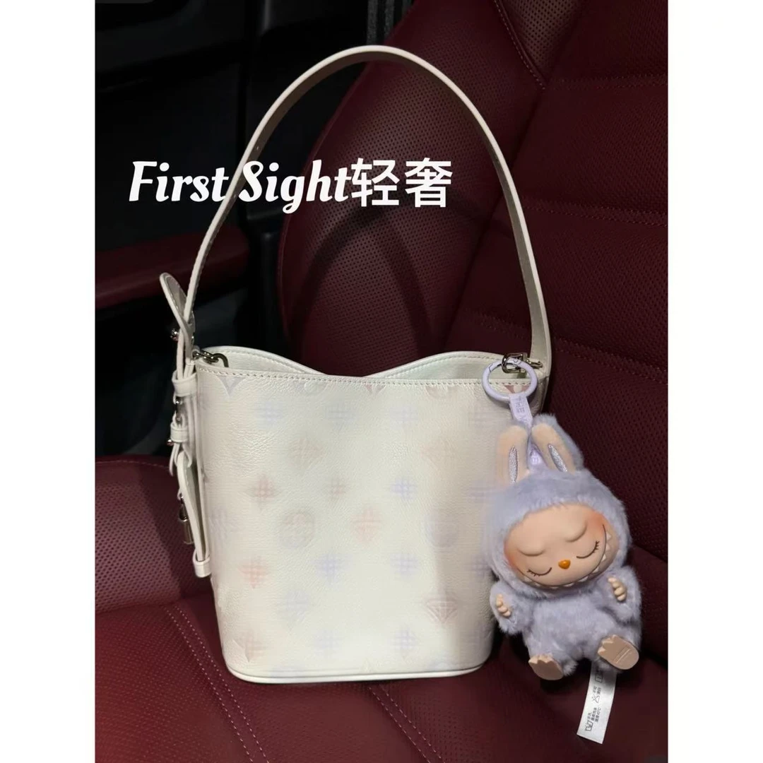 马户家16cm紫色星黛露水桶包 (不含挂饰)舒适肩背斜挎