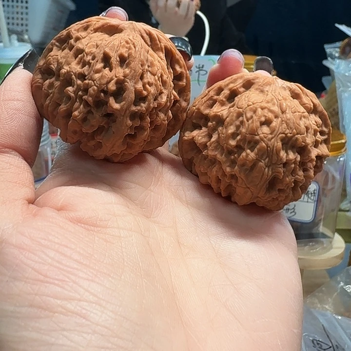 吊坠桃核赵喜满43尺