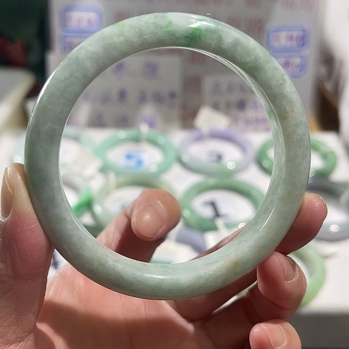 翡翠未镶嵌手镯纯天然缅甸翡翠手镯