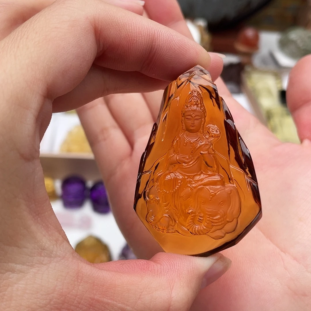 水晶颈饰未镶嵌定制