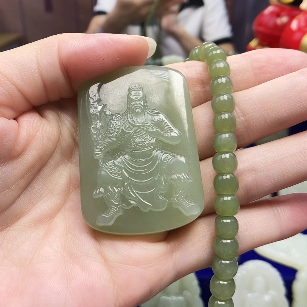 颈饰未镶嵌和田玉卖****