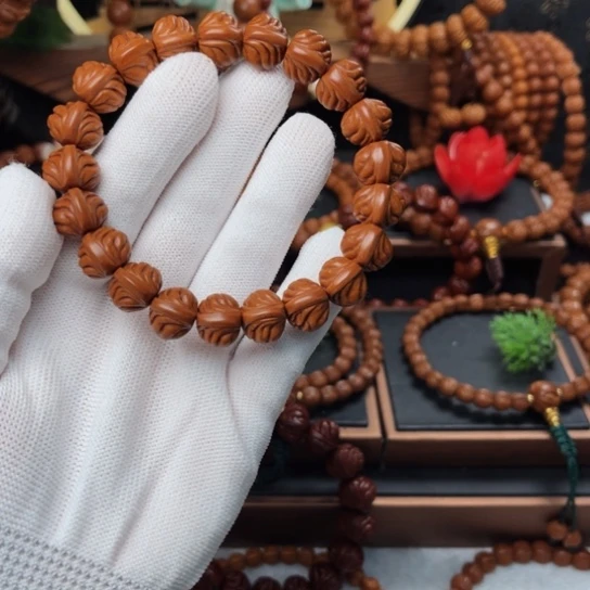 吊坠桃核?***?13顶货双脊龙手串