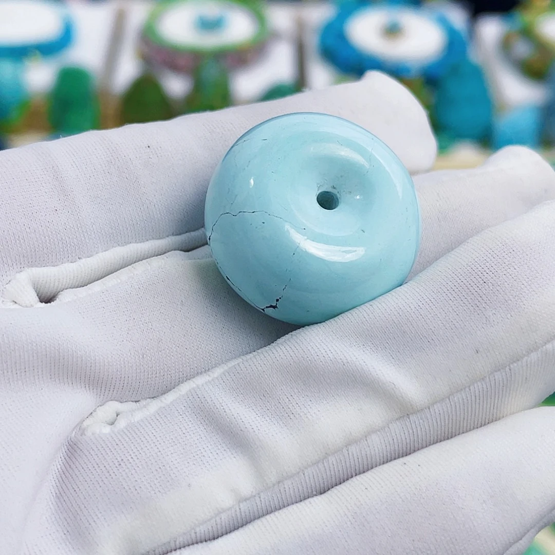 绿松石未镶嵌颈饰