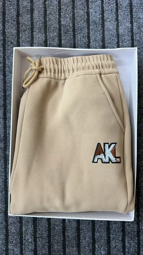 【随机发，断码处理！！！】24款男士加厚卫裤-118