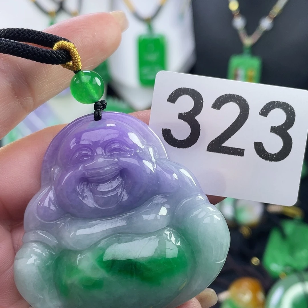 翡翠未镶嵌吊坠(赠链)