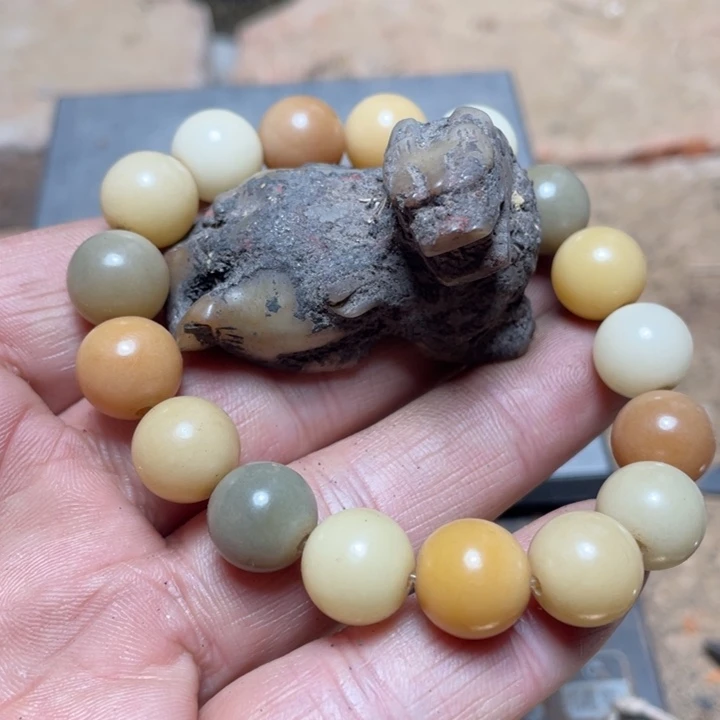 白玉菩提吊坠fyjhgfffffff