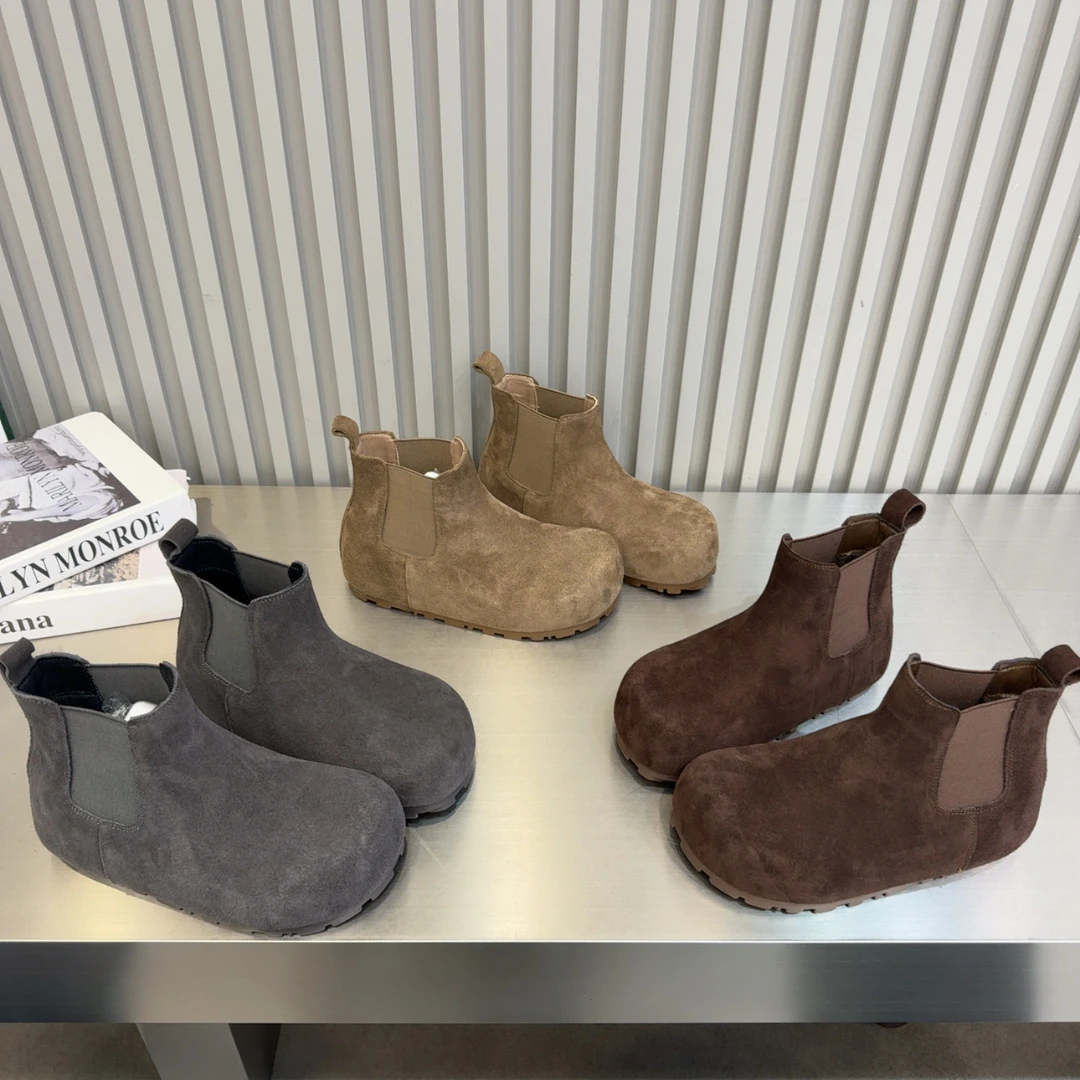 秋冬爆款洋气复古舒适百搭韩版薄绒经典气质高颜值上档次休闲短靴