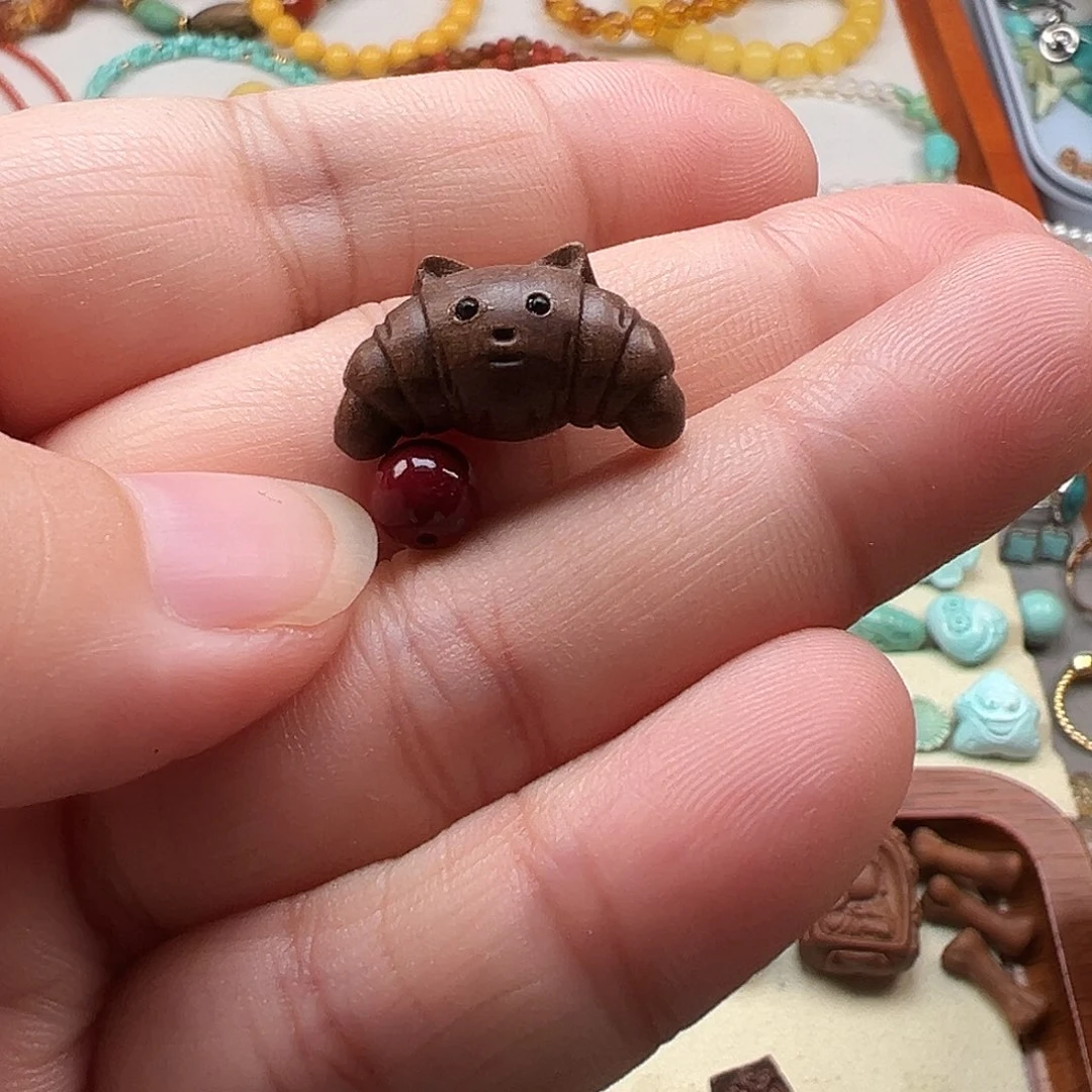 南红玛瑙未镶嵌颈饰