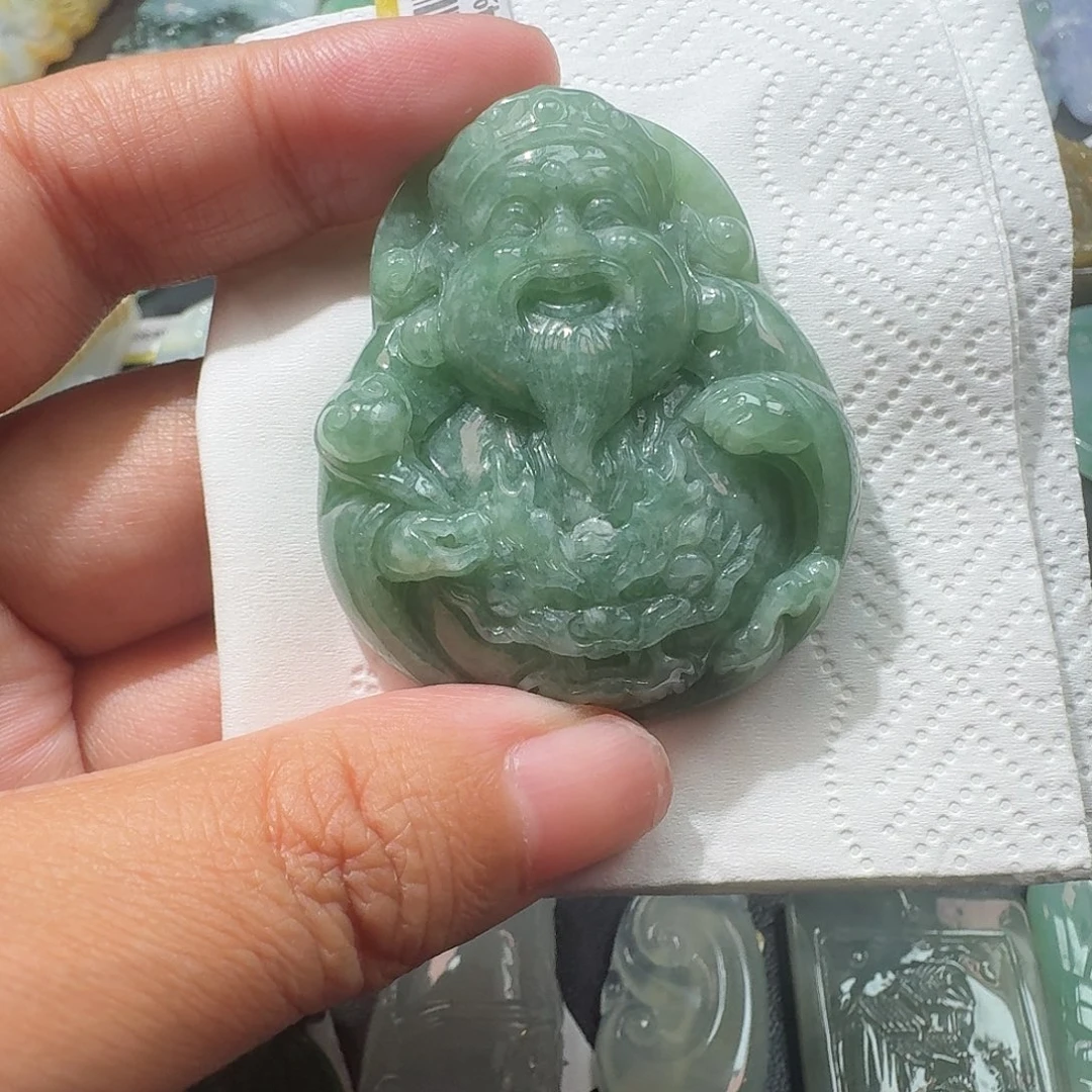 颈饰未镶嵌翡翠吊坠