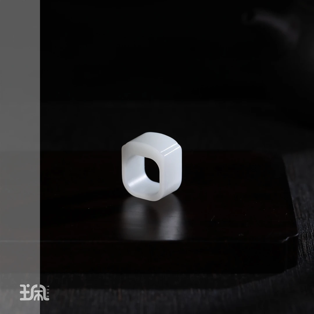 白研|和田玉*戒指*未镶嵌YNC25041719多样性发其一