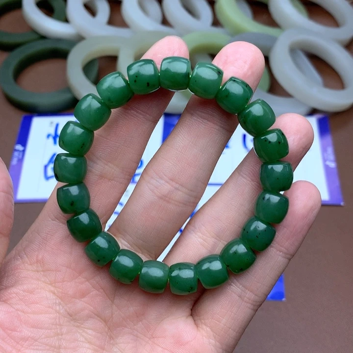 和田玉珠宝半成品未镶嵌萬****）