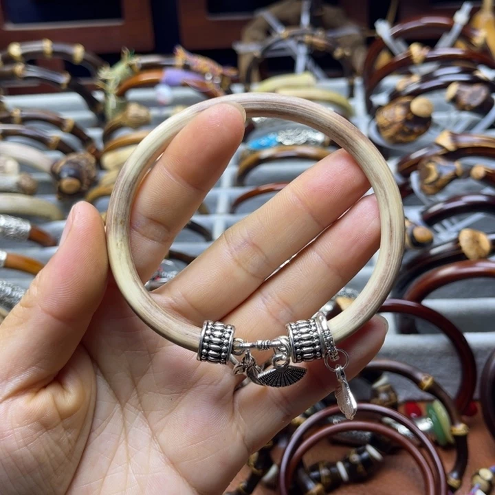 小***9鸡翅木福利来啦啊