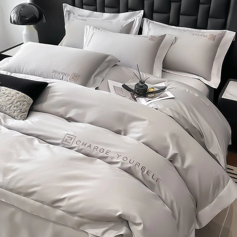 皇室嘉和简奢全棉长绒棉四件套四季简约轻奢亲肤刺绣撞色宽边