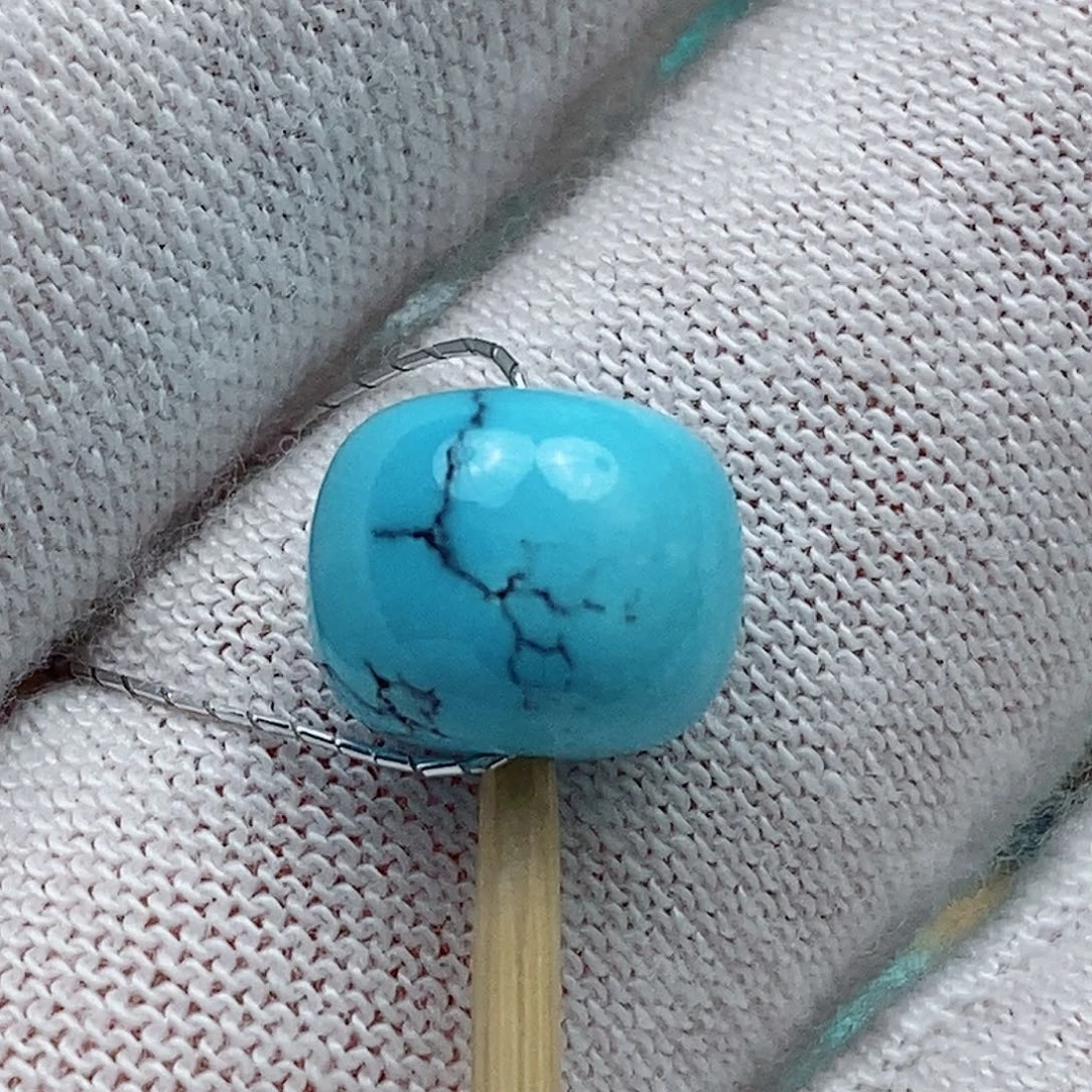 *****绿松石未镶嵌配饰