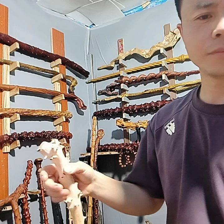 豹***子木檬子木毛料登山杖