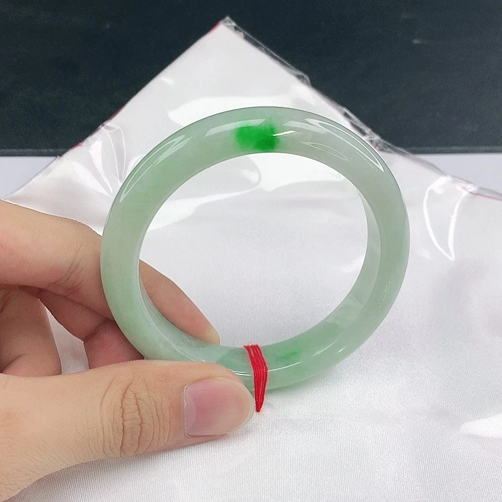 翡翠未镶嵌手镯圈59。00042