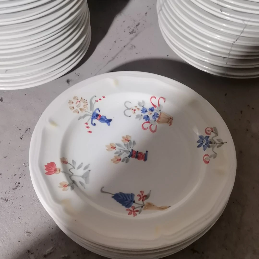 陶瓷手绘10寸釉下彩