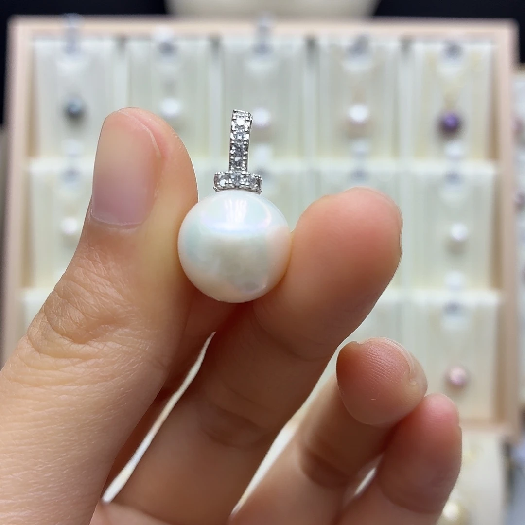 淡水珍珠合金颈饰