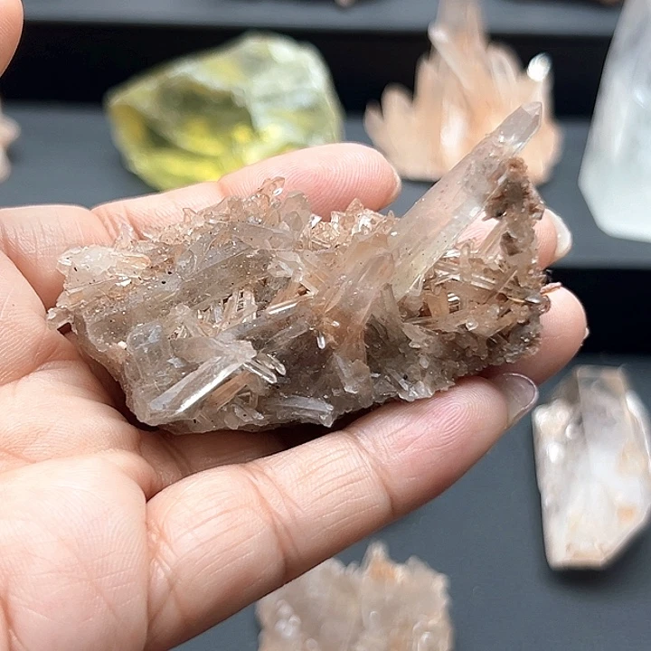 未镶嵌大型摆件（非配饰）水晶