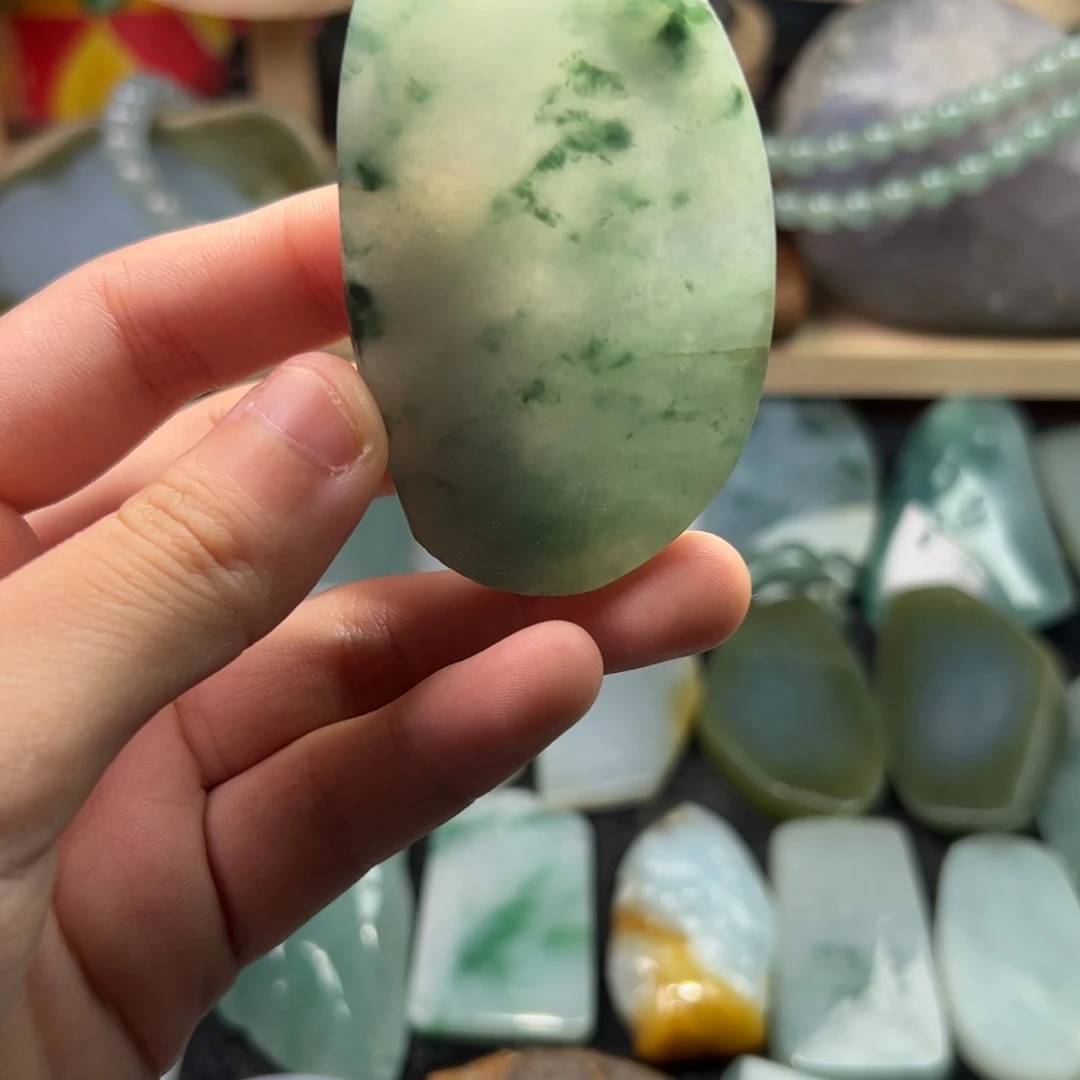 定制翡翠未镶嵌缅甸天然翡翠材料