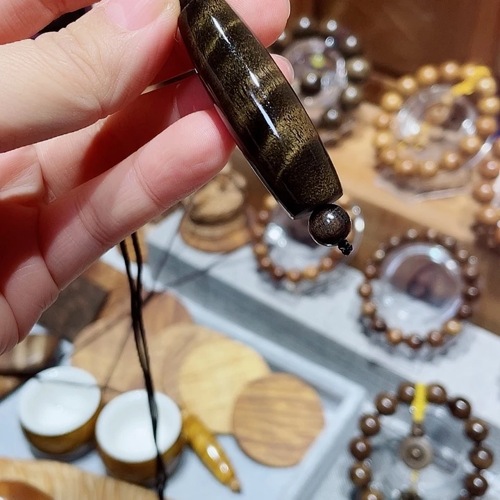 金丝楠金丝楠木小叶桢楠阴沉木天珠