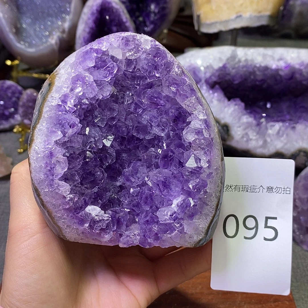 未镶嵌紫晶珠宝半成品