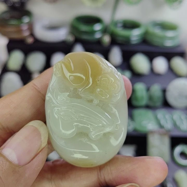 和田玉未镶嵌吊坠(不含链)