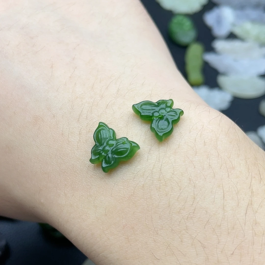 【闪购商品】颈饰未镶嵌和田玉