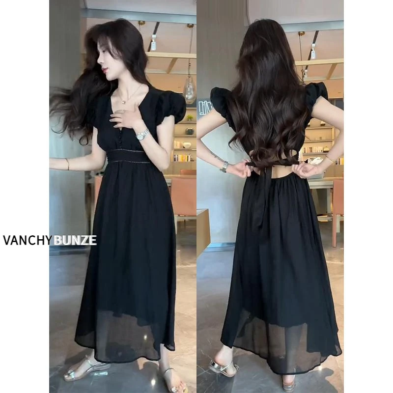 BUNZE 黑色v领镂空露背连衣裙女2025新款夏季轻奢高级感气质收腰