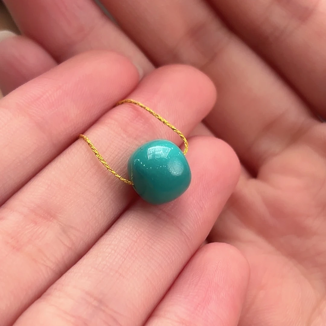 绿松石未镶嵌颈饰