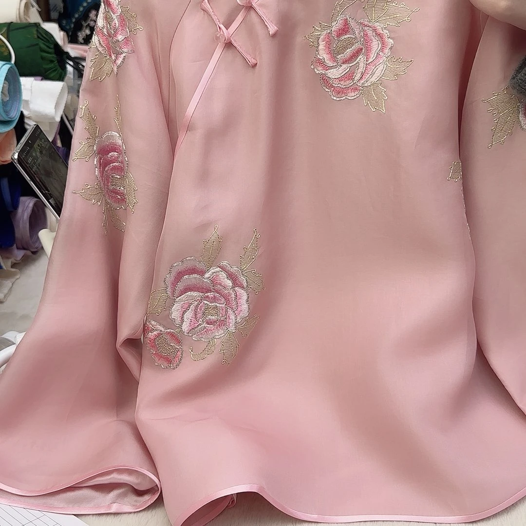 刺绣q****u真丝真丝真丝