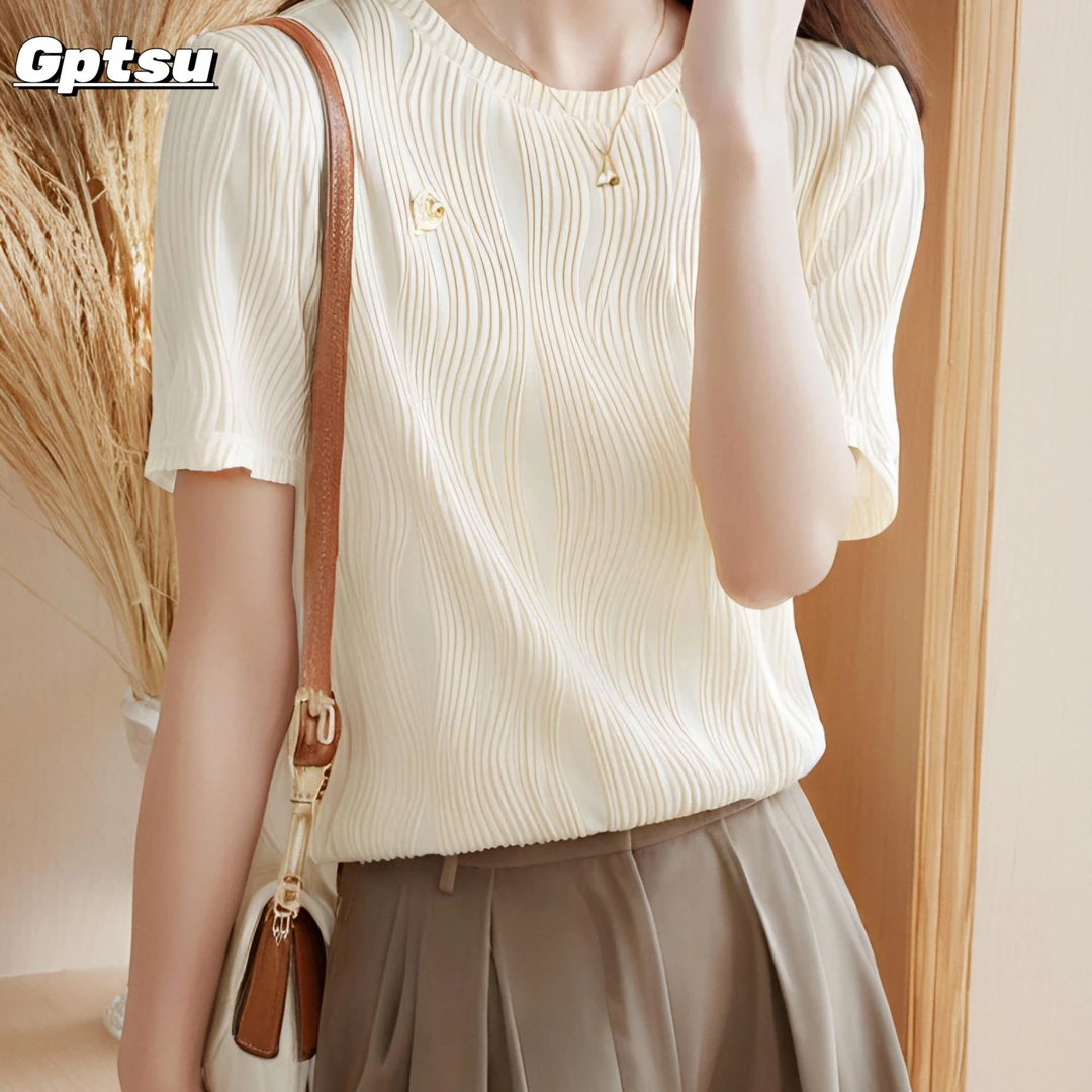 GPTSu2025夏新款女装高级感时尚百搭肌理感短袖t恤女小众正肩上衣