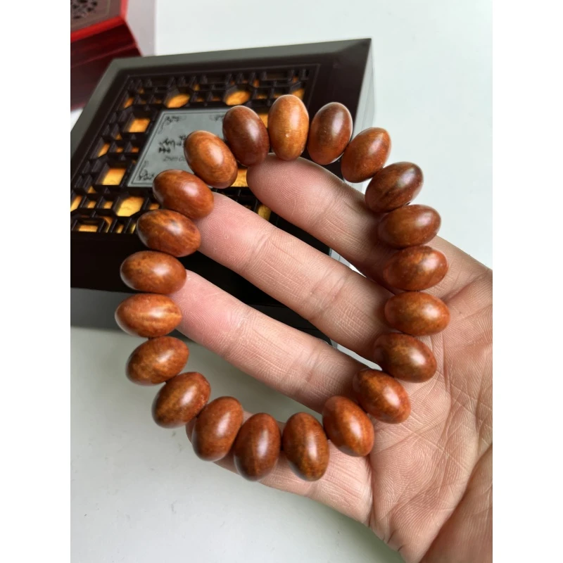 1038无礼盒精选缅甸花梨手串搭配1.8