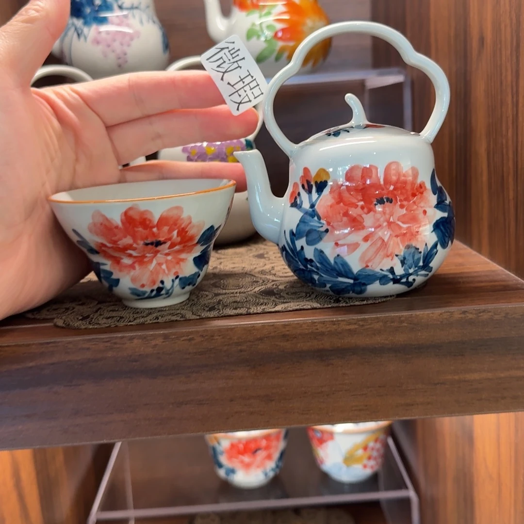 釉下手绘茶具微瑕