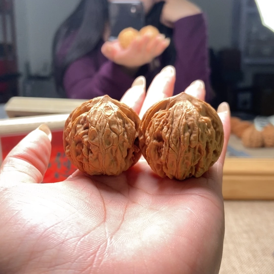 文玩核桃吊坠仙桃49