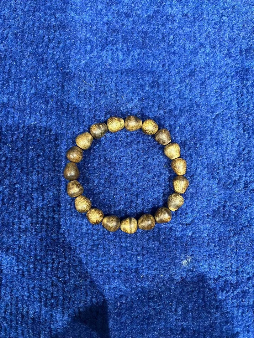 【大鹏宠粉】RLG0920越南芽庄白奇楠沉香手串1.0水滴珠（多样性发货）