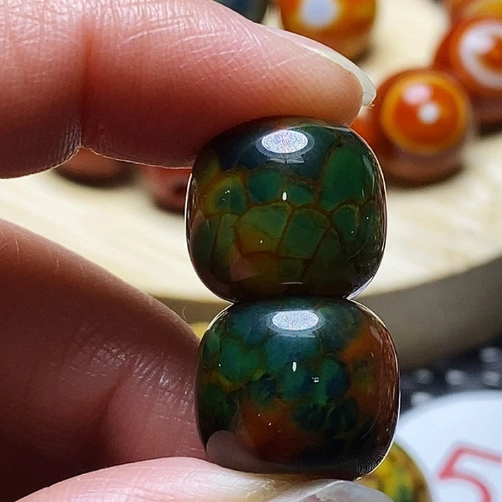 沐***姐玛瑙/玉髓未镶嵌颈饰