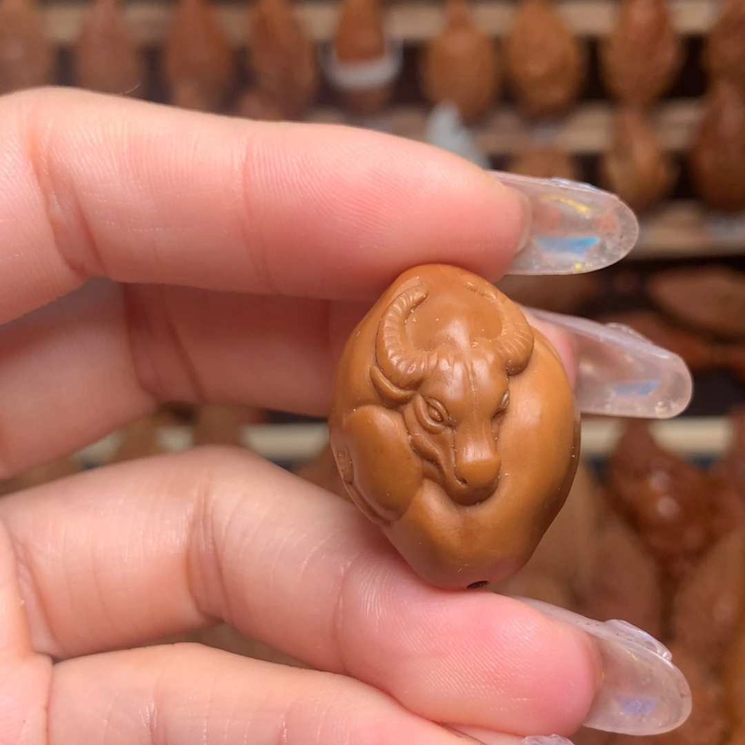 把件橄榄核扭转乾坤