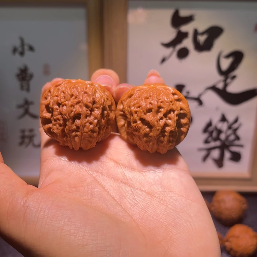 吊坠文玩核桃39尺血麒麟